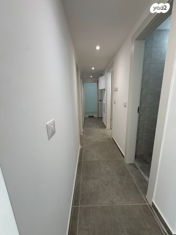 הרב מרדכי אליהו 19