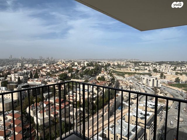 יצחק ארנסט נבנצל 1