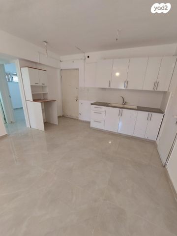 ארתור הנטקה 70