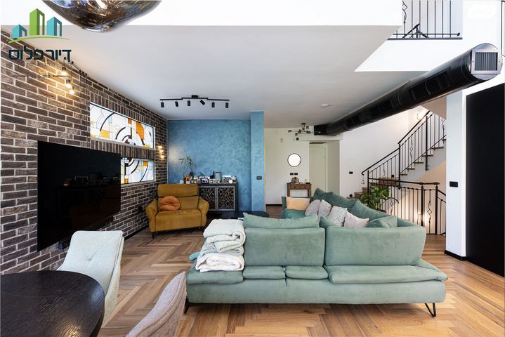 מודעת נכס, רחובות