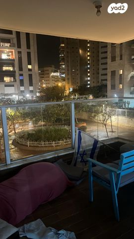 דירה, כפר גנים ג, פתח תקווה