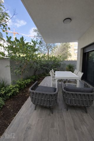דירת גן למכירה בתל אביב יפו (תיווך) — 2