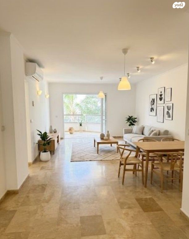 מודעת נכס, הדר, רמת השרון