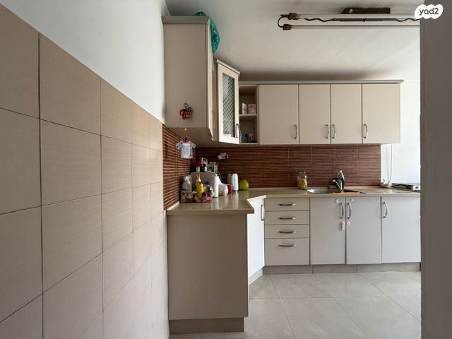 דירה, שכונה י"א, באר שבע