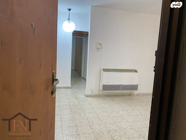 דירה, מגדל העמק