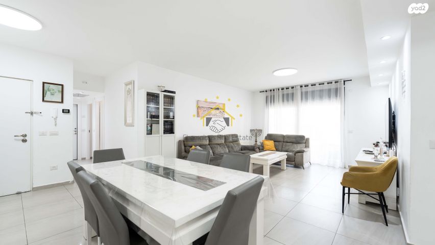 מודעת נכס, שלום עליכם, אגמים, נתניה