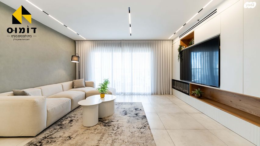 פרופ' אפרים קציר 