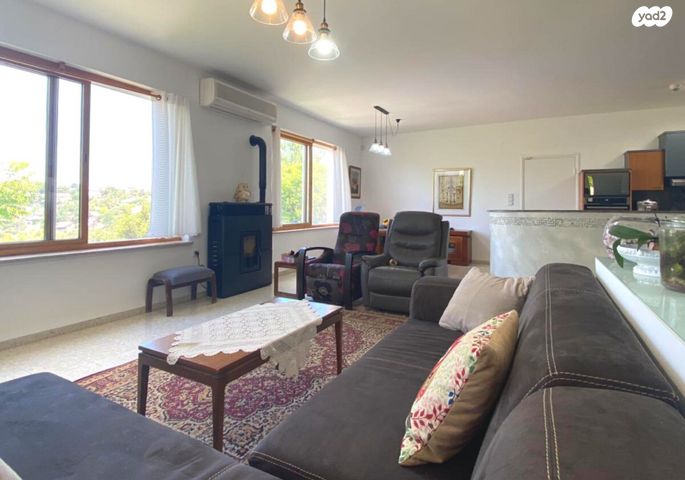 בית פרטי/ קוטג', כפר ורדים