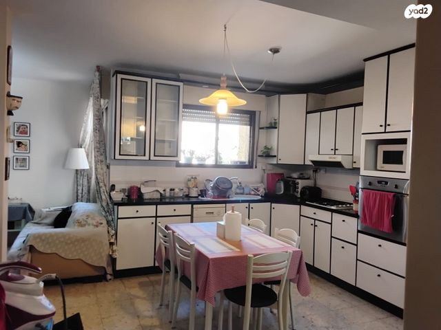 פרץ ברנשטיין 14