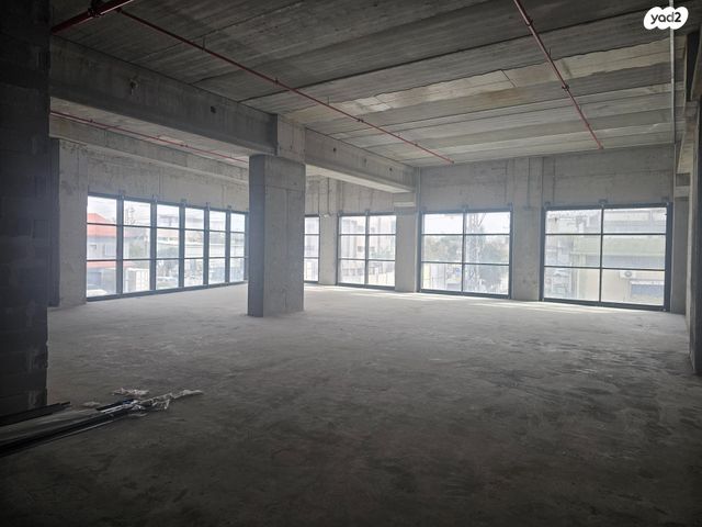 מודעת נכס, מב"ת מערב, אזור תעשייה חדש, ראשון לציון