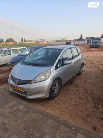 מודעת רכב הונדה ג'אז