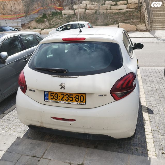 מודעת רכב פיג'ו 208
