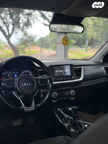 מודעת רכב קיה סטוניק