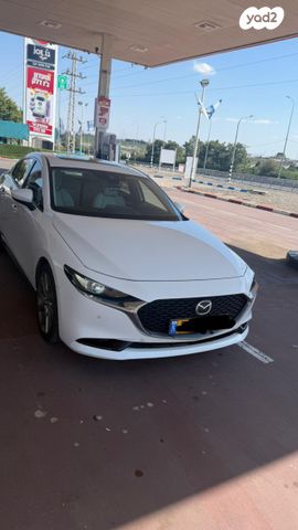 מודעת רכב מאזדה 3