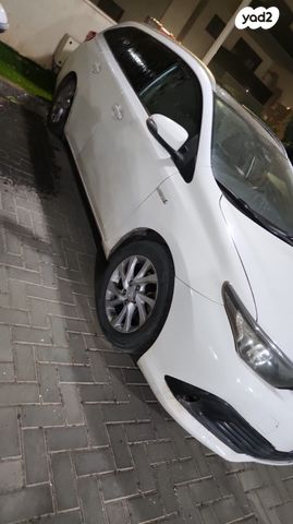 מודעת רכב טויוטה אוריס