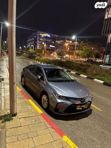 מודעת רכב טויוטה קורולה