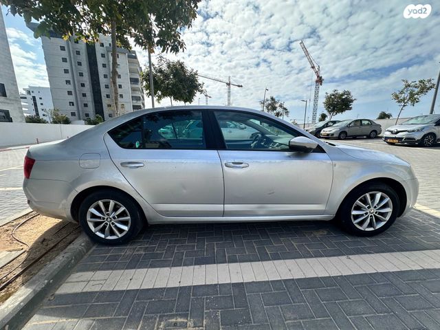מודעת רכב סקודה אוקטביה