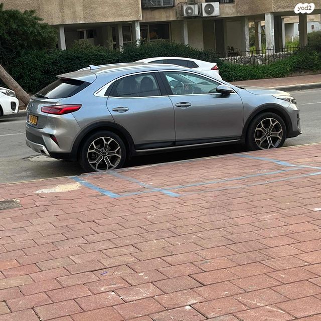מודעת רכב קיה XCeed