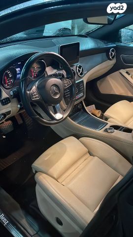 מודעת רכב מרצדס-בנץ CLA