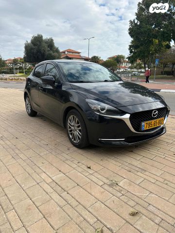 מודעת רכב מאזדה 2