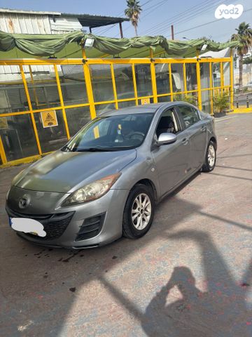 מודעת רכב מאזדה 3