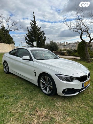 מודעת רכב ב מ וו סדרה 4