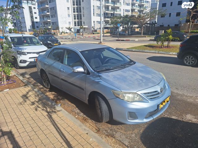 מודעת רכב טויוטה קורולה