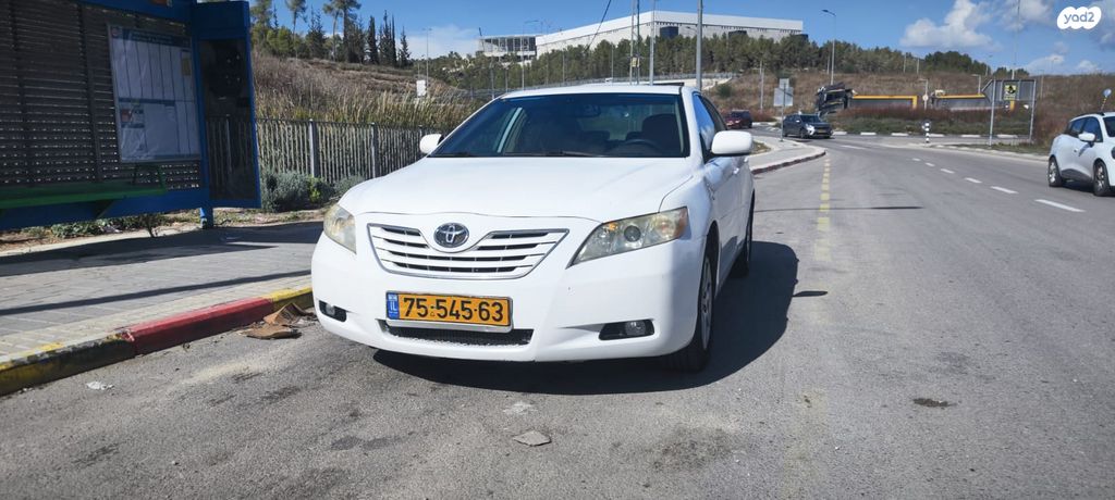 מודעת רכב טויוטה קאמרי