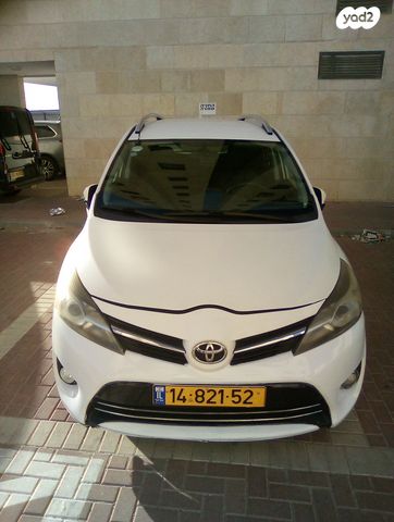 מודעת רכב טויוטה ורסו