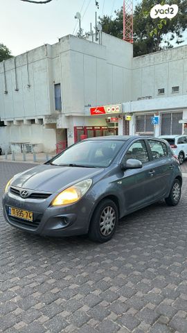 מודעת רכב יונדאי i20