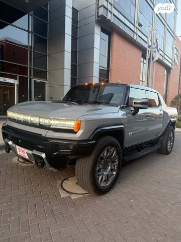 מודעת רכב ג'י.אם.סי האמר EV