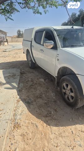 מודעת רכב מיצובישי טרייטון / L200