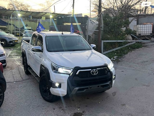 מודעת רכב טויוטה היילקס