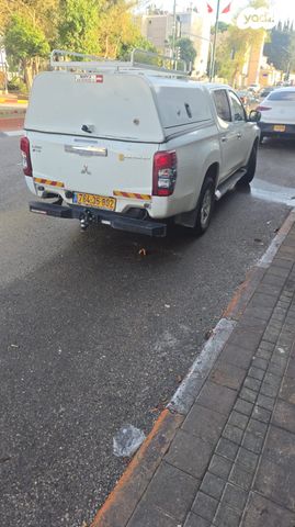 מודעת רכב מיצובישי טרייטון / L200