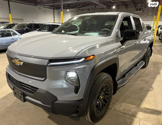 מודעת רכב שברולט סילברדו EV