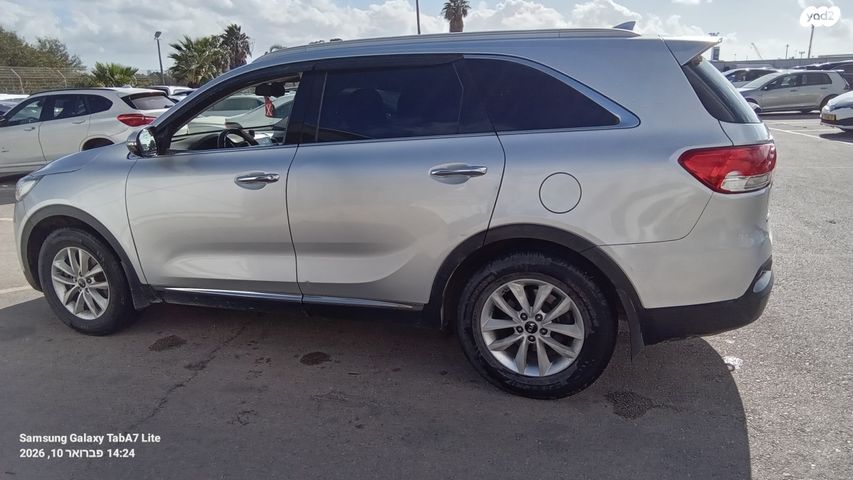 מודעת רכב קיה סורנטו 2