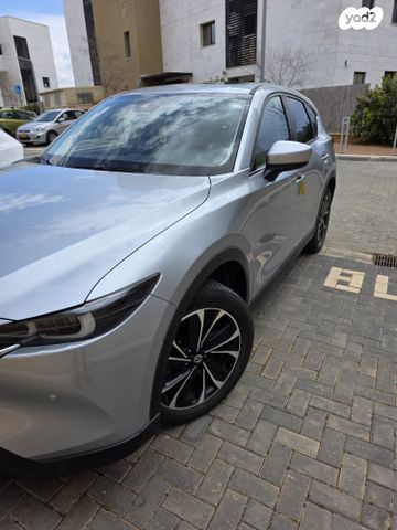 מודעת רכב מאזדה CX-5