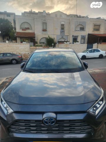 מודעת רכב טויוטה RAV4