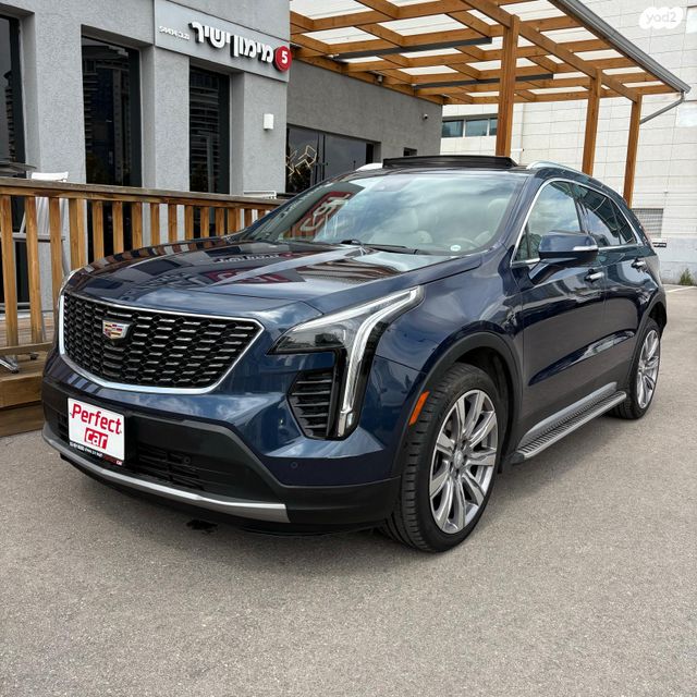 מודעת רכב קאדילק XT4