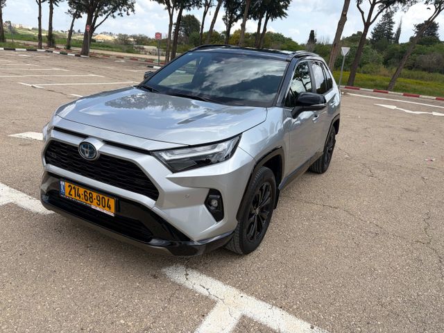 מודעת רכב טויוטה RAV4