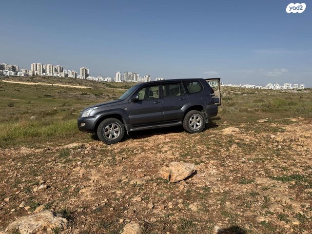 מודעת רכב טויוטה לנד קרוזר