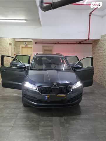 מודעת רכב סקודה קארוק