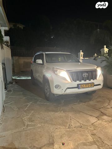 מודעת רכב טויוטה לנד קרוזר