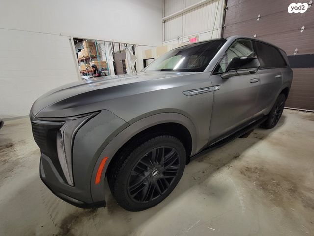 מודעת רכב קאדילק אסקלייד