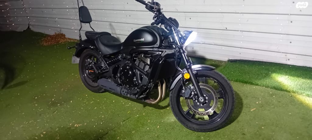 מודעת רכב קאוואסאקי Vulcan S