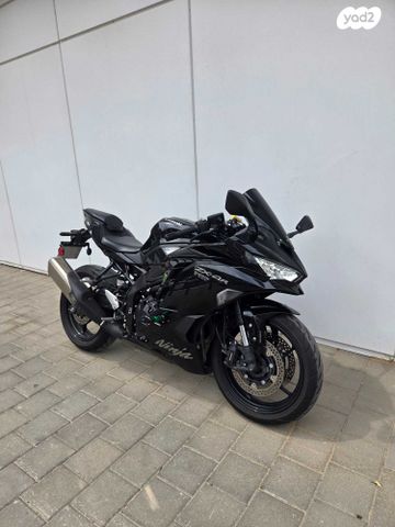 מודעת רכב קאוואסאקי ZX4RR