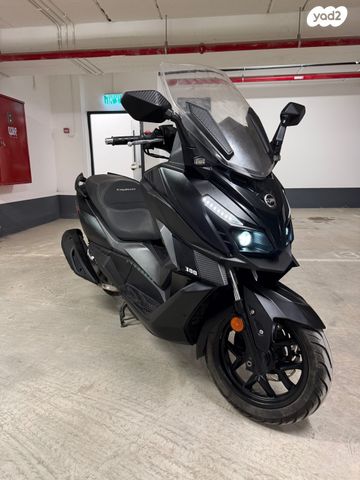 מודעת רכב סאן יאנג קרוזים 300 אלפא