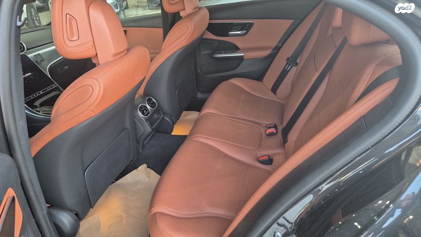 מודעת רכב מרצדס-בנץ C-class