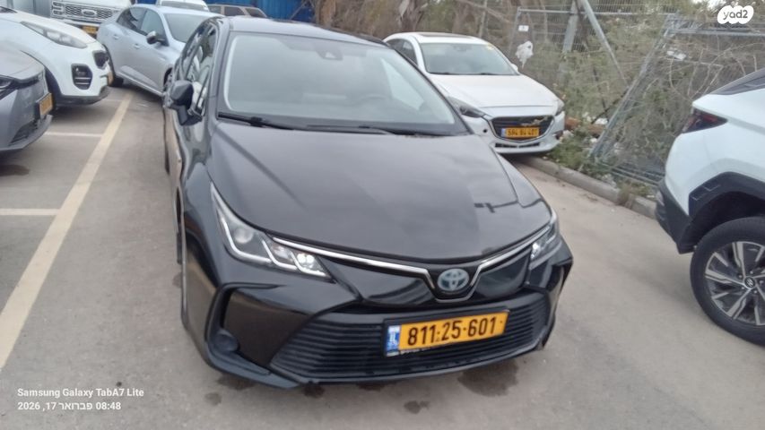 מודעת רכב טויוטה קורולה