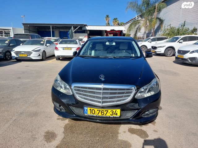 מודעת רכב מרצדס-בנץ E-class